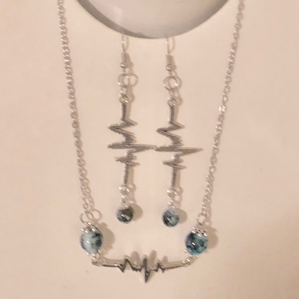 New with tag handmade jewelry set